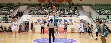 与新队友的
